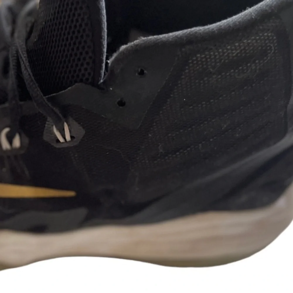 Nike‎ Air Max Audacity 2016 Black Gold size 14